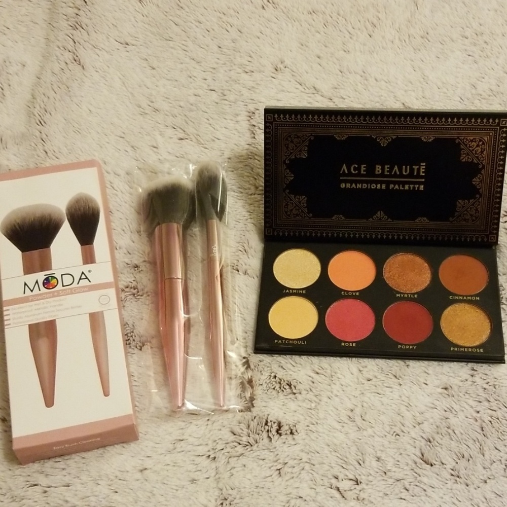 Ace Beautē and MODA Brushes Set